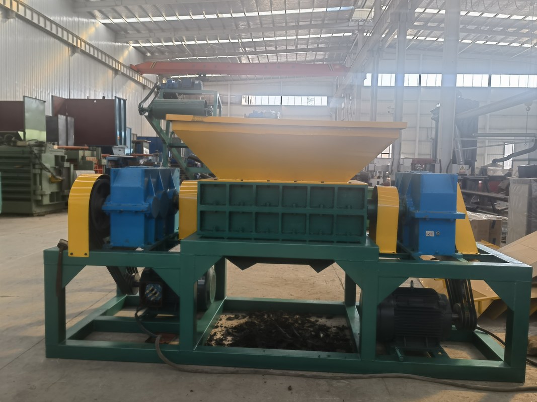 Industrial Double Shaft Shredder  Plastic Tire Rubber Shredder Heavy Duty Metal Waste Shredder